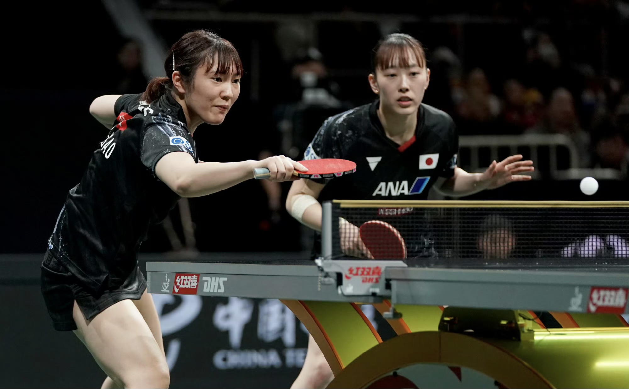 日本双打组合横扫对手，双料夺冠