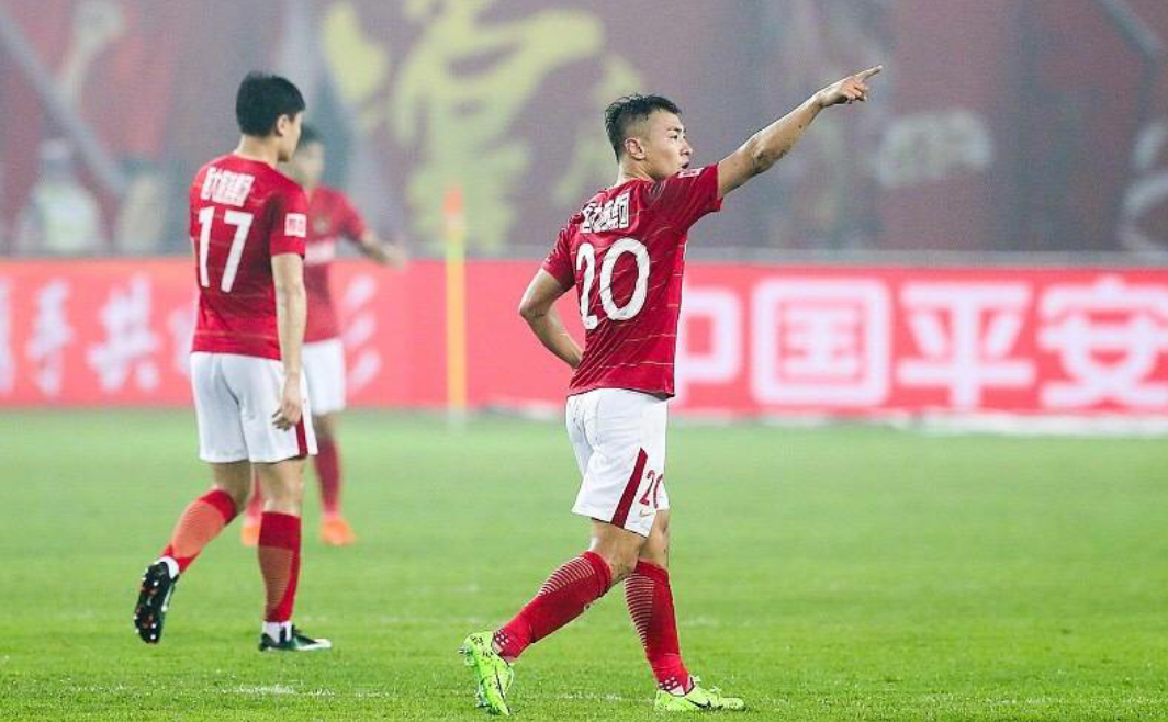 DB电竞直播平台入口-包含中超转播权新协议：观赛群体扩大，收视率大增的词条