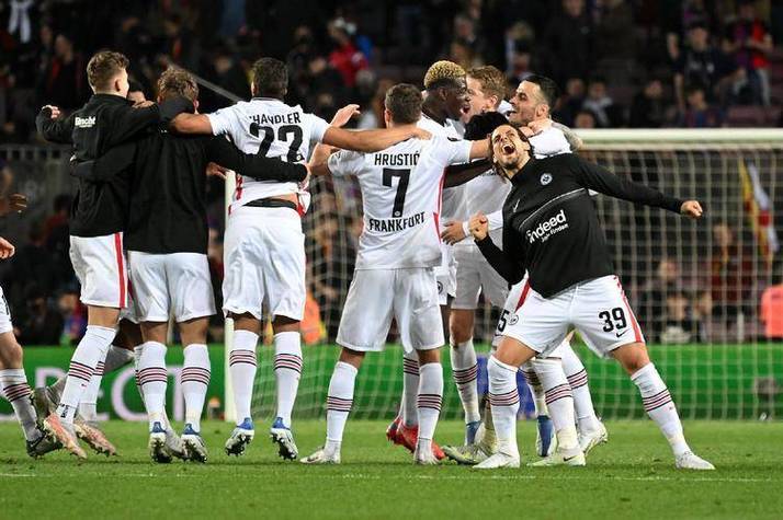 柏林赫塔中场发挥出色,成为球队争冠利器 柏林赫塔中场发挥出色,成为球队争冠利器