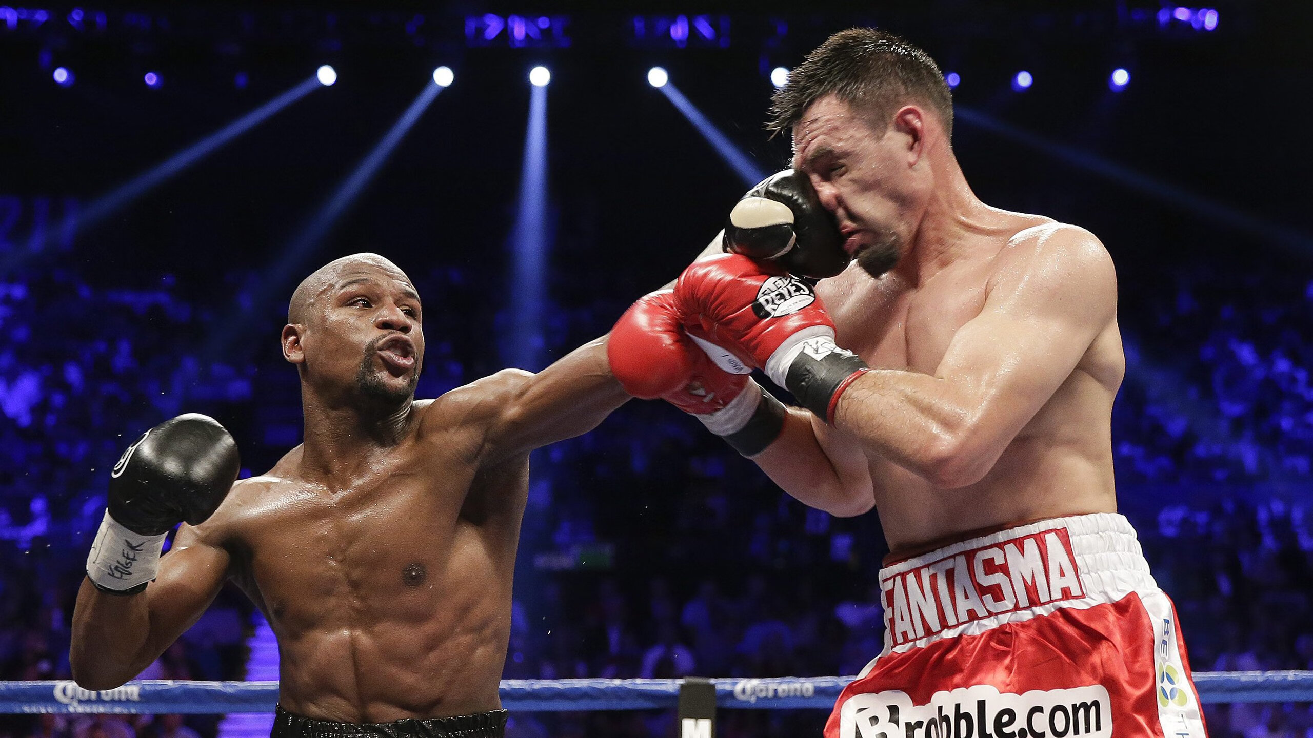 DB官网-戈麦斯,当德意志的铁与美利坚的梦在禁区相撞