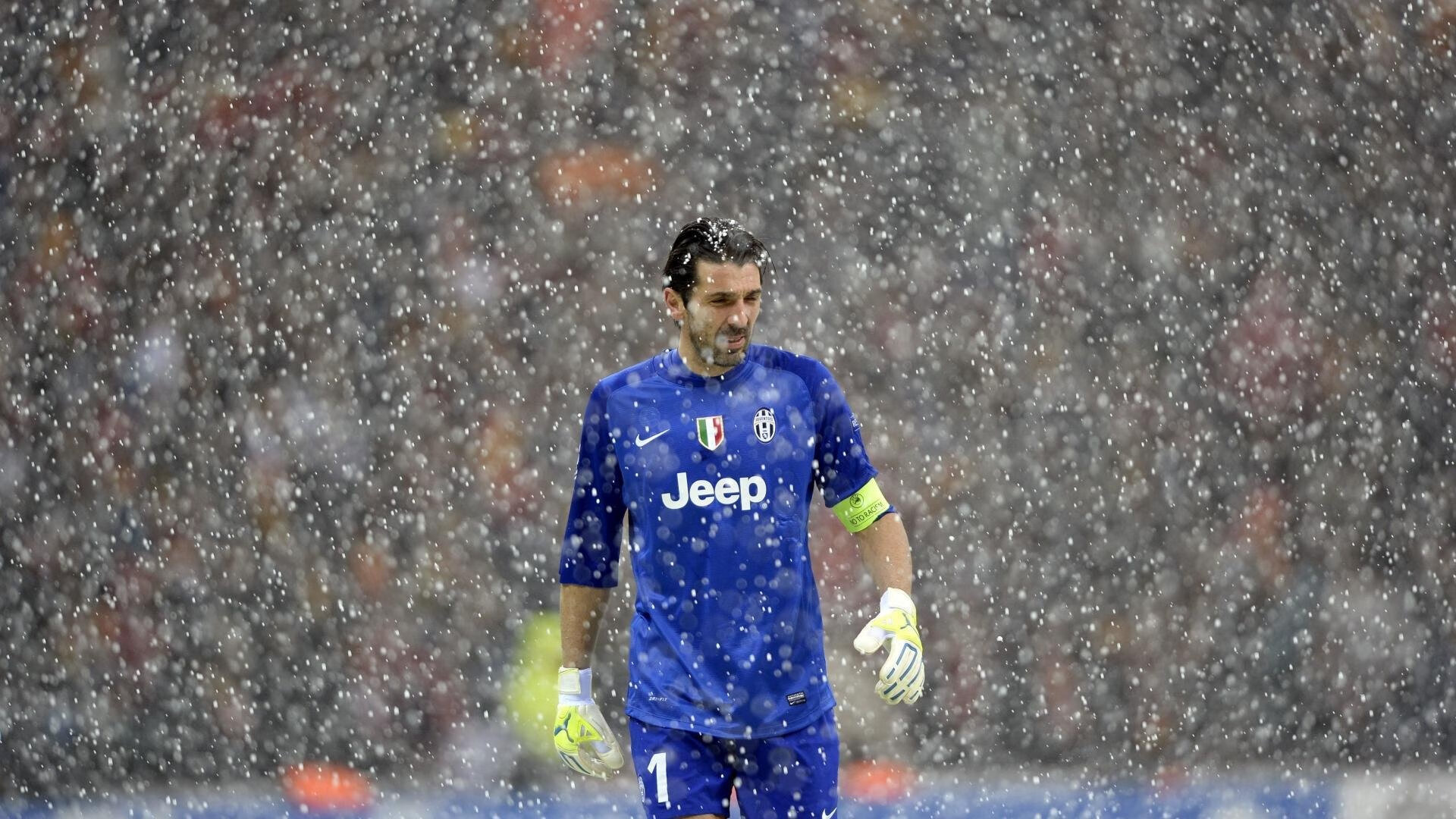 海湾雄鹰展翅高飞,伊朗完胜伊拉克,马丁内利成制胜关键先生